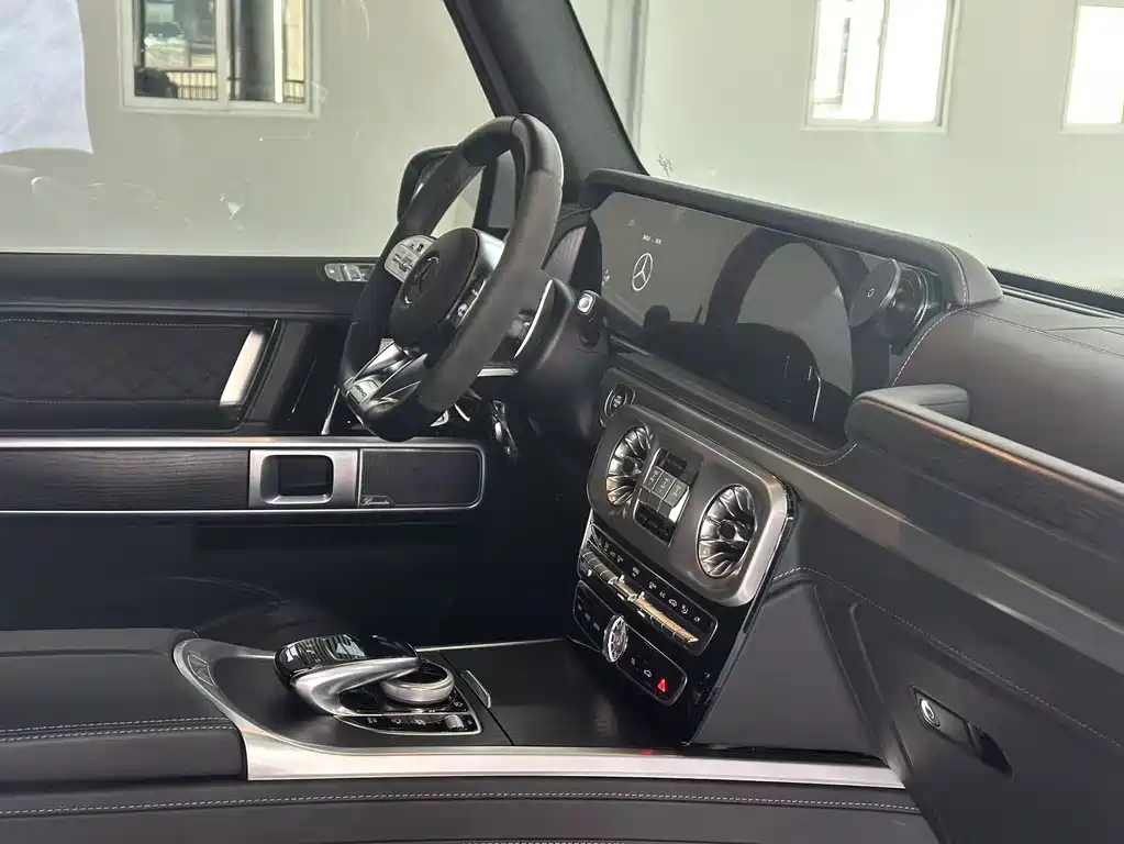 MERCEDES-BENZ G CLASS AMG