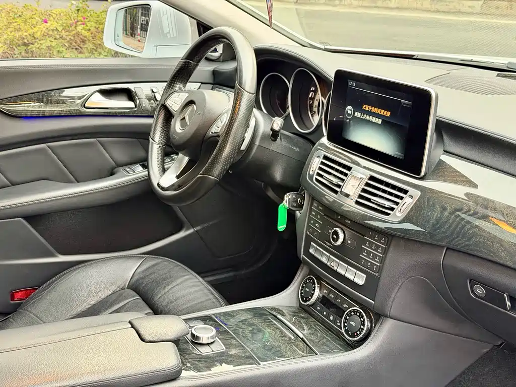 Mercedes-Benz CLS 2015 CLS 320