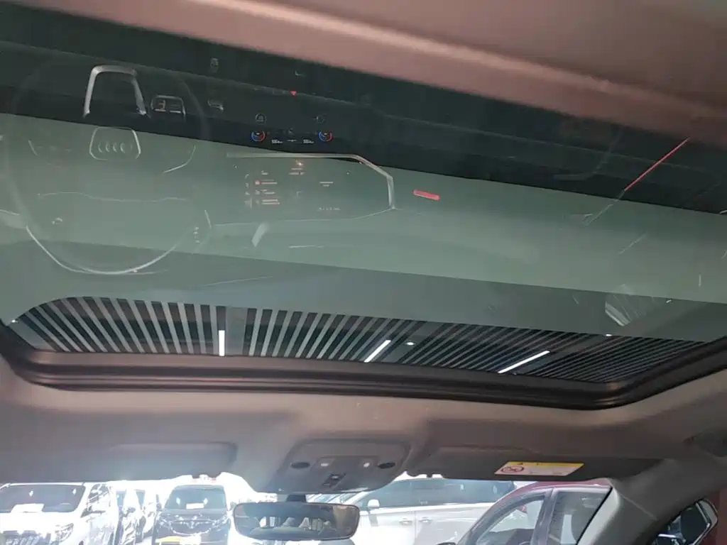 Audi Q3 — миниатюра 18