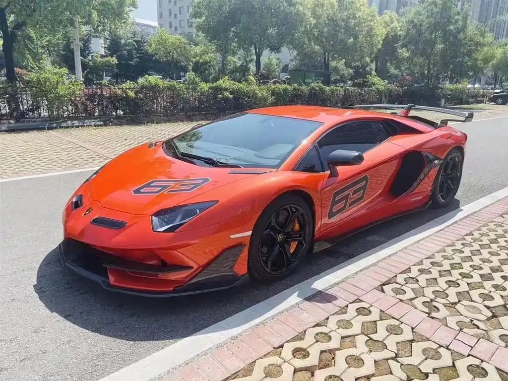 Lamborghini Aventador 2011 LP 700-4