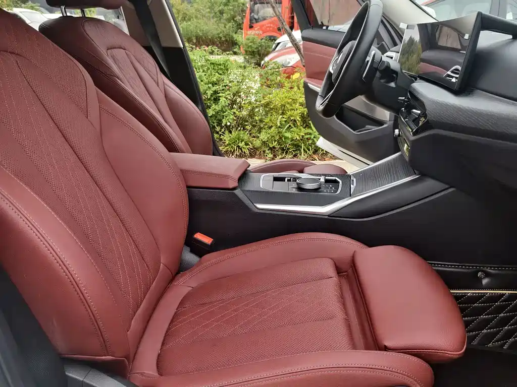 BMW 3 Series — миниатюра 13