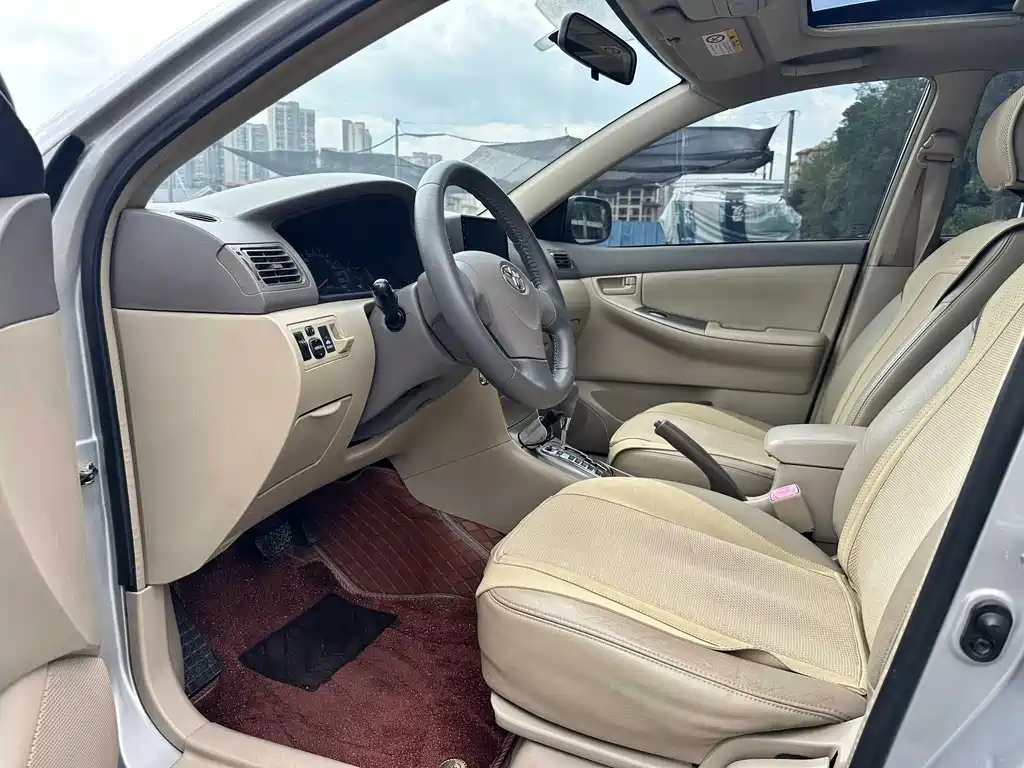 Toyota Corolla — миниатюра 5