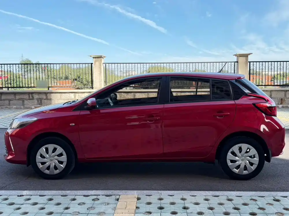 Toyota Vios FS — миниатюра 6