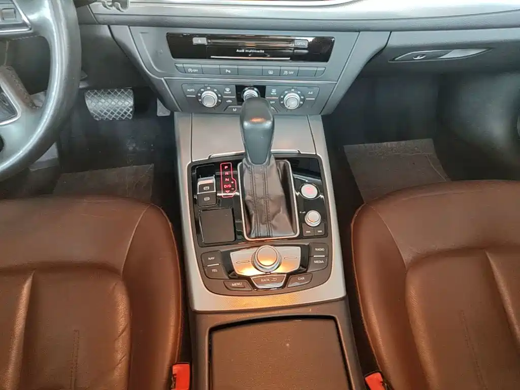 Audi A6L — миниатюра 14