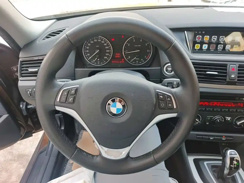 BMW X1 — миниатюра 11