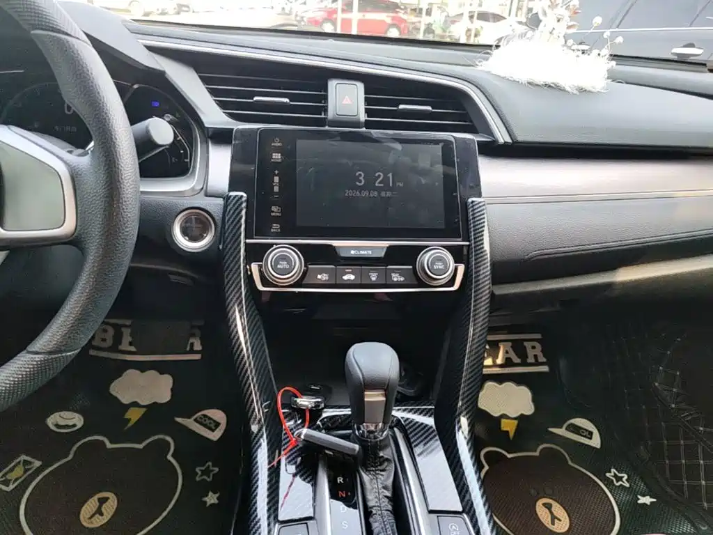 Honda Civic — миниатюра 13