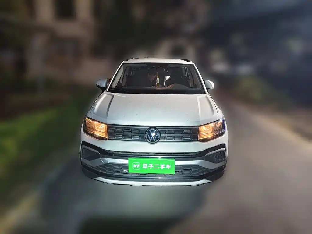 Volkswagen T-Cross — миниатюра 3