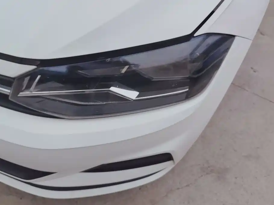 Volkswagen Polo — миниатюра 5
