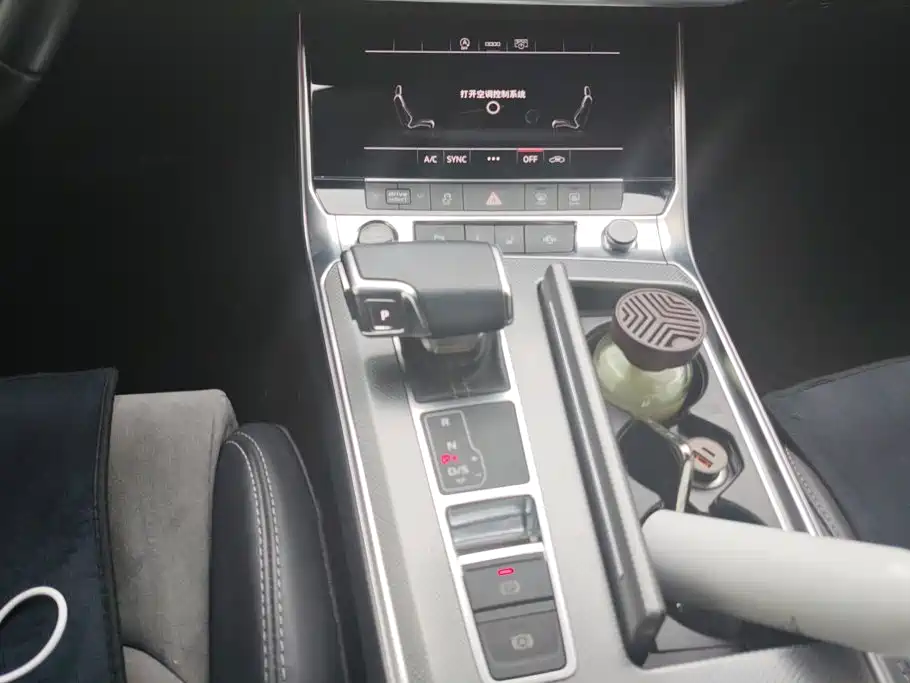 Audi A6L — миниатюра 16