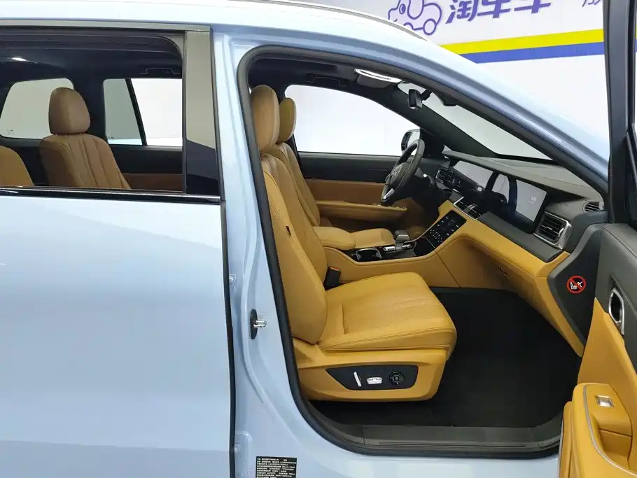 Li Auto Li ONE — миниатюра 8