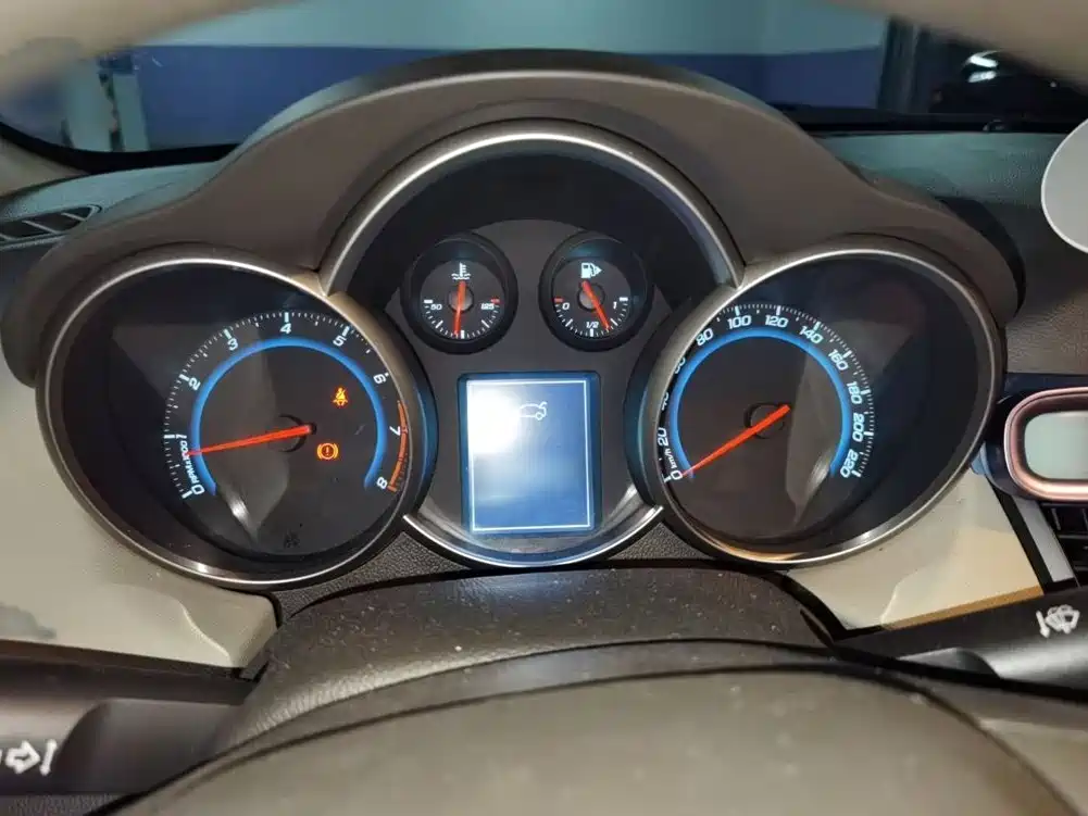 Chevrolet Cruze — миниатюра 14