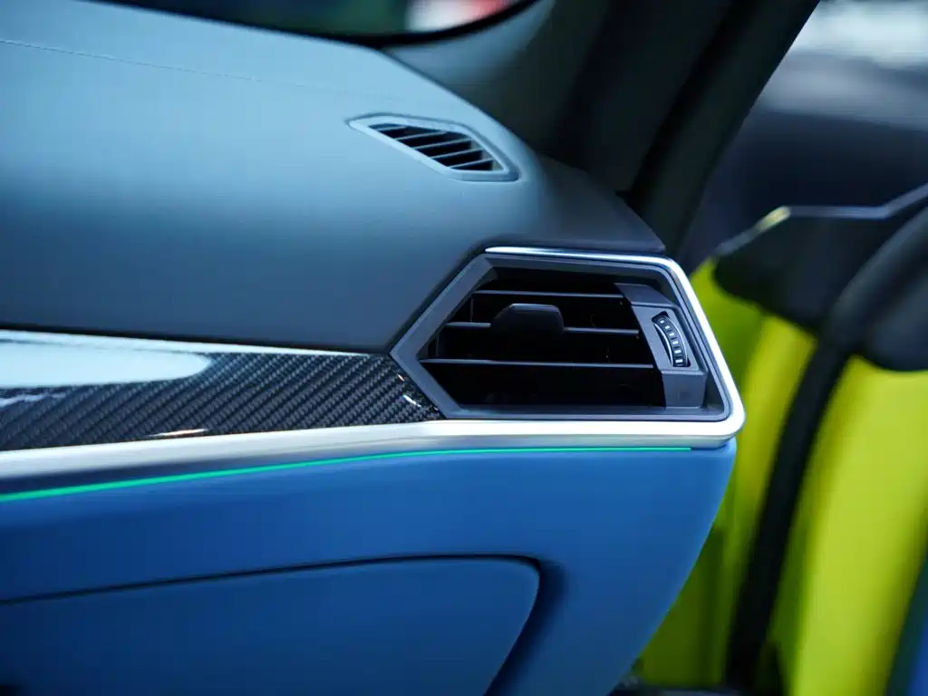 BMW M4 — миниатюра 40