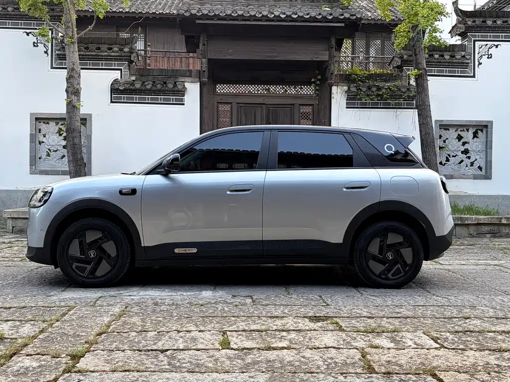 Chery QQ QQ3 EV — миниатюра 4