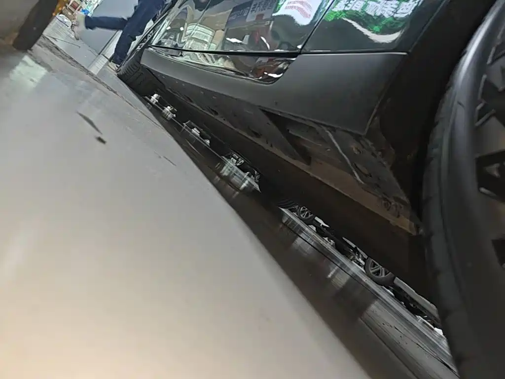 XPeng P7 — миниатюра 21