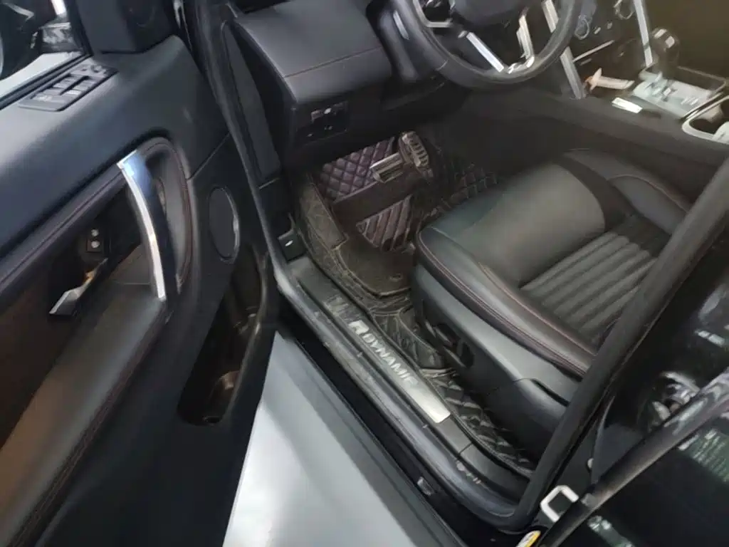 Land Rover Discovery Sport — миниатюра 16