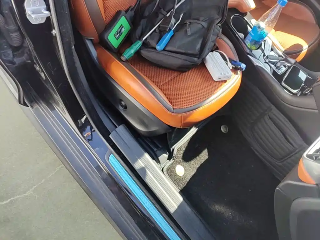 Infiniti QX30 — миниатюра 25