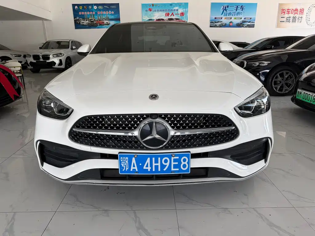 Mercedes-Benz C-Class — миниатюра 2