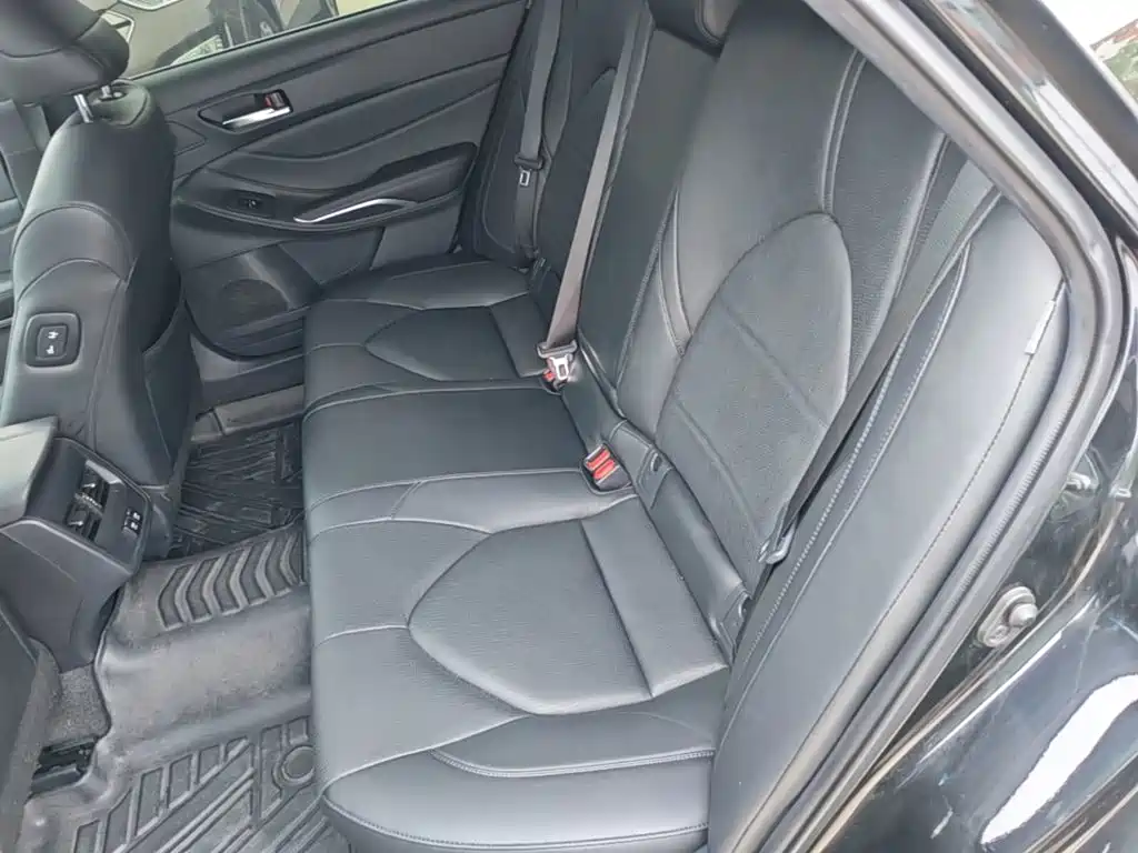 Toyota Avalon — миниатюра 17
