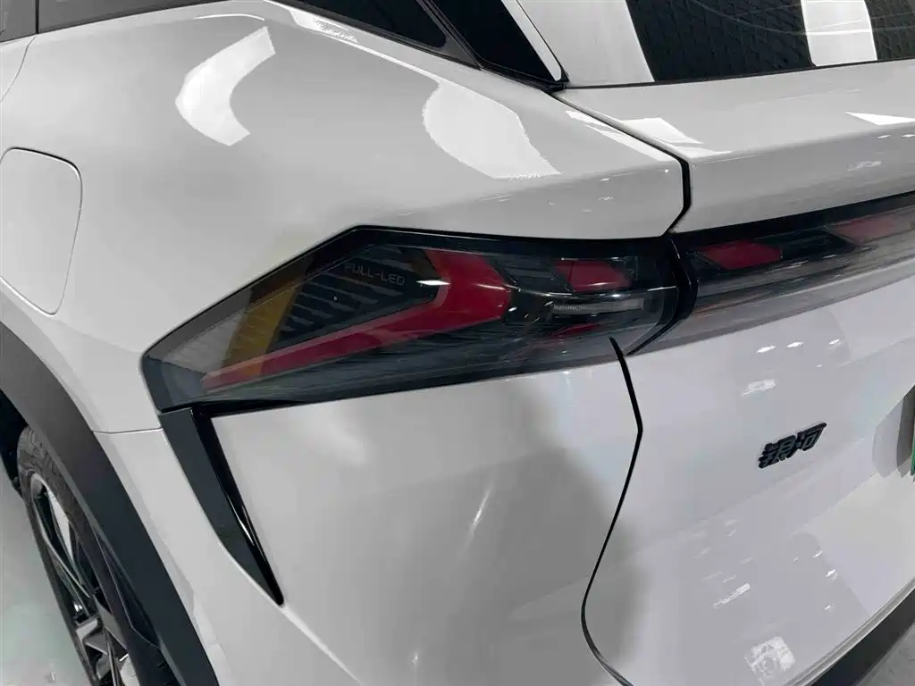 GEELY GALAXY GALAXY L7