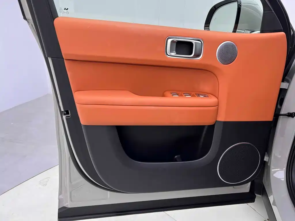 Li Auto Li L6 — миниатюра 16
