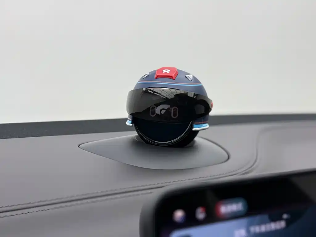NIO ET5T — миниатюра 10