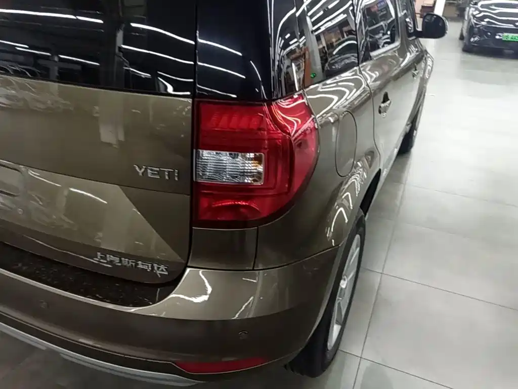 Skoda Yeti — миниатюра 8
