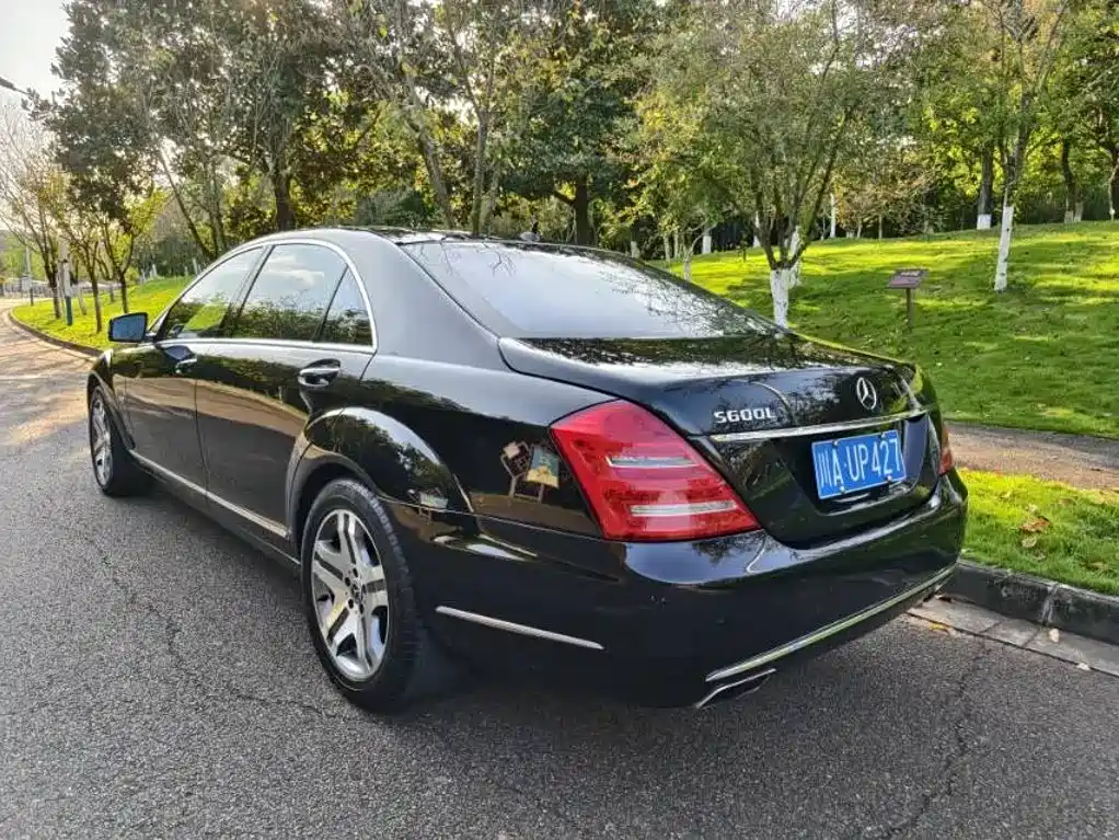 Mercedes-Benz S-Class — миниатюра 8