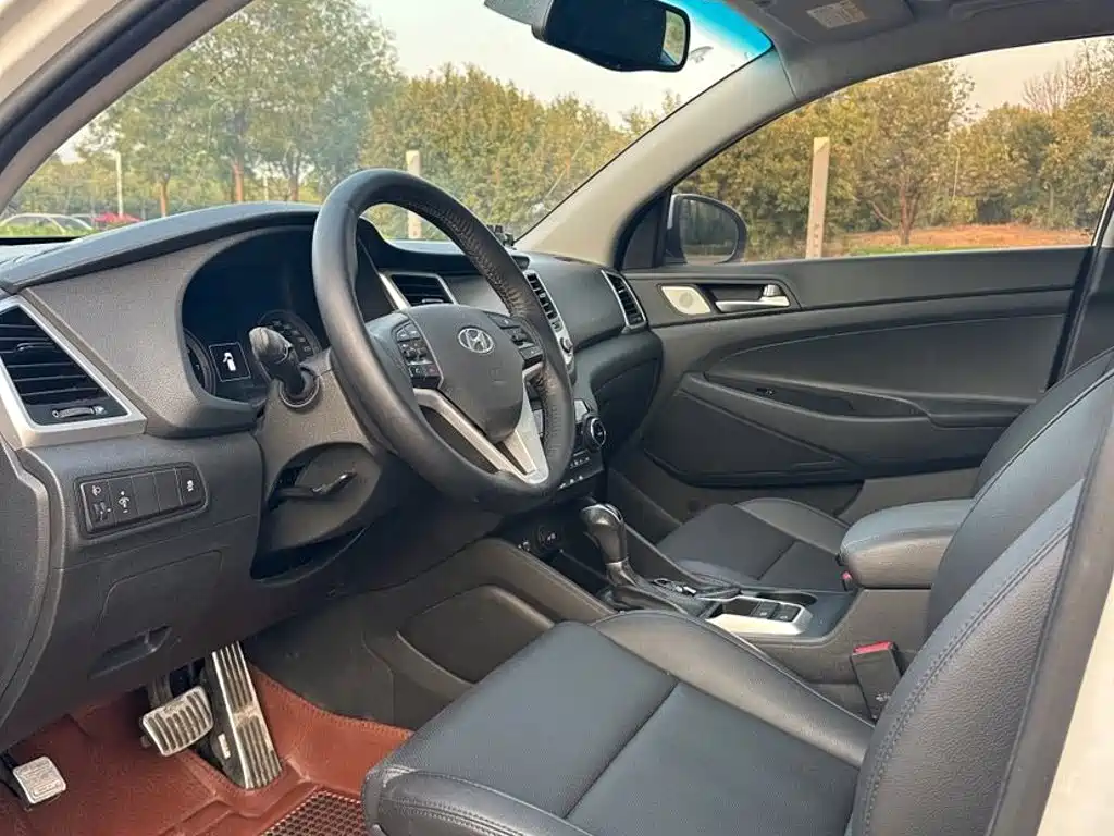 Hyundai Tucson — миниатюра 8