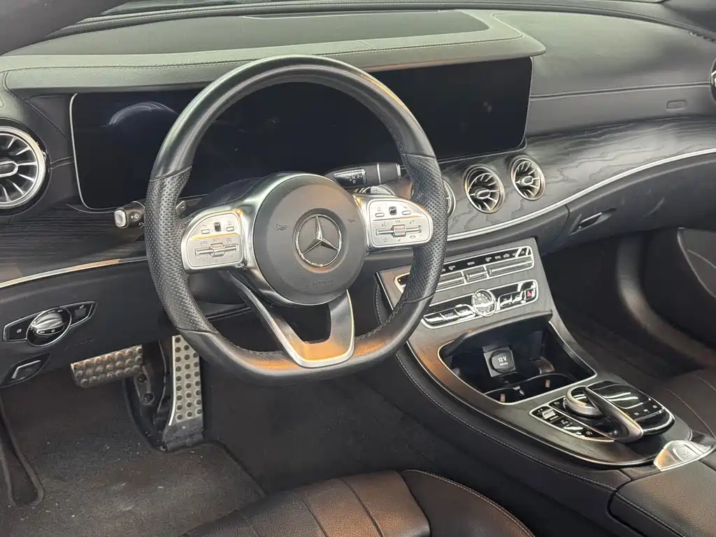 Mercedes-Benz E-Class (Import) — миниатюра 8