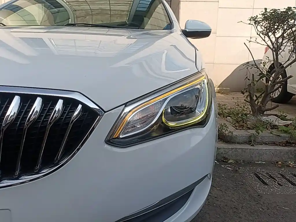 Buick Excelle — миниатюра 24