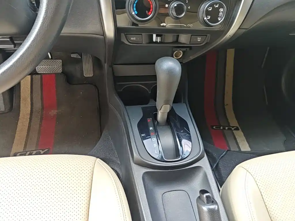 Honda City — миниатюра 14