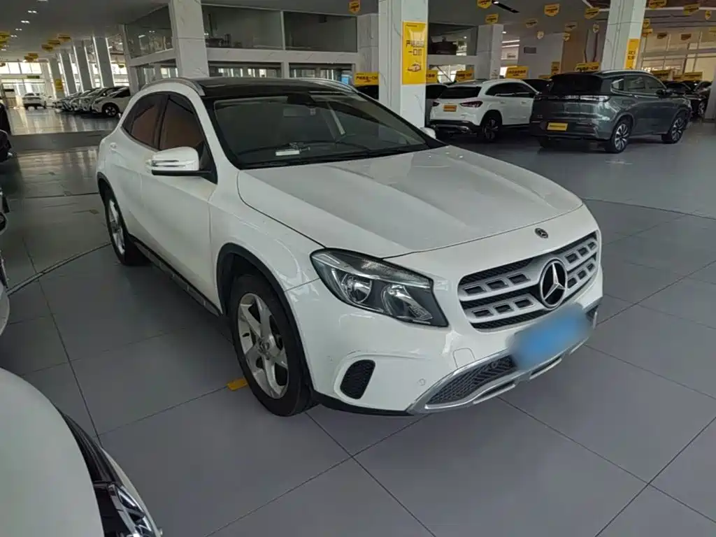 Mercedes-Benz GLA — миниатюра 4
