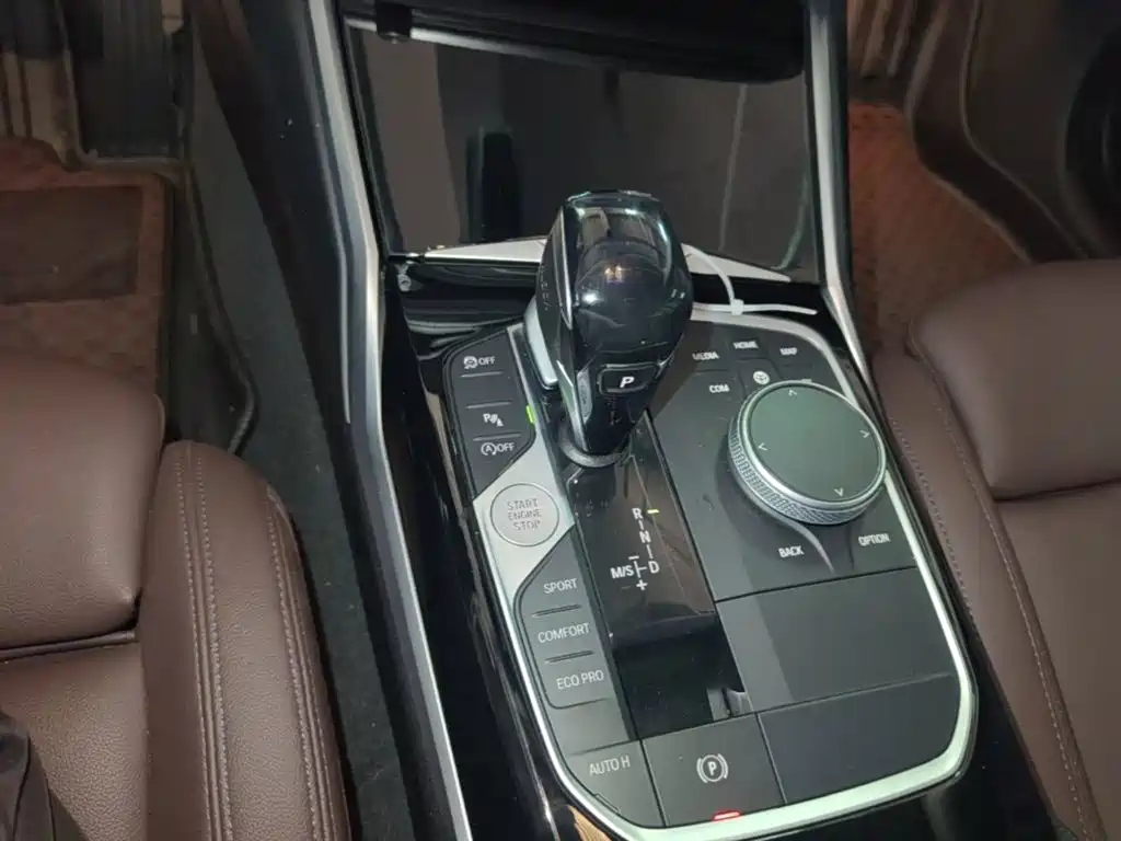 BMW 3 Series — миниатюра 14