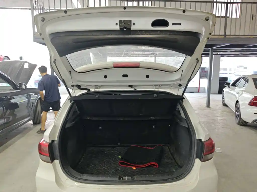 Kia KX Cross — миниатюра 19