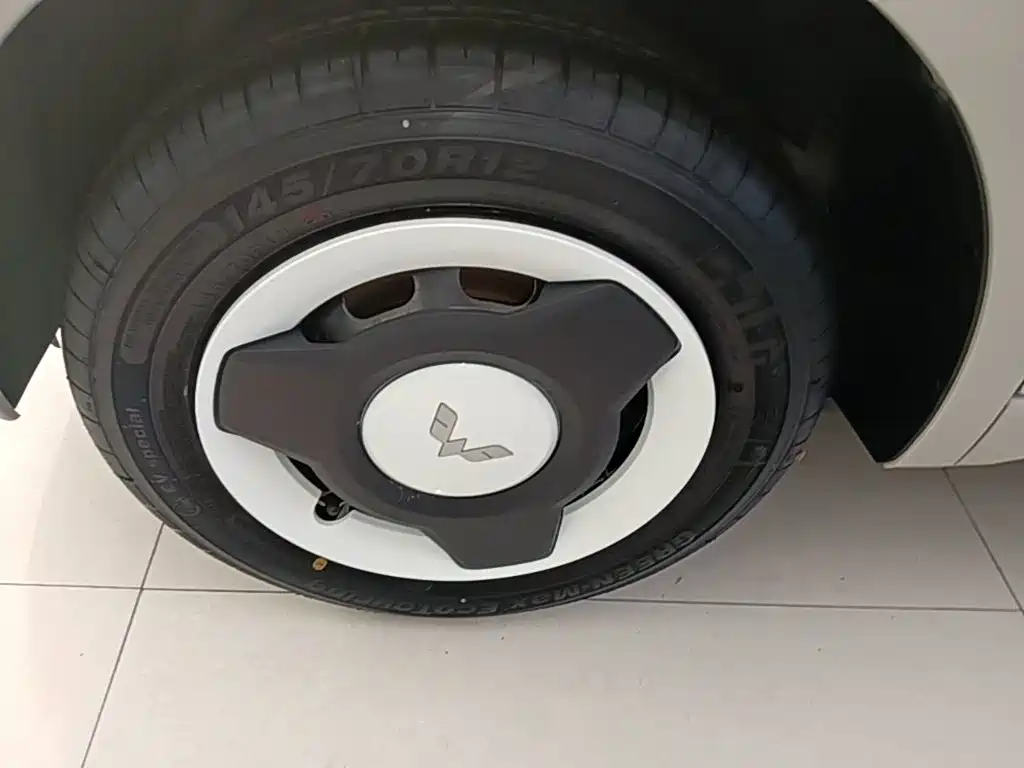 Wuling MINIEV — миниатюра 23