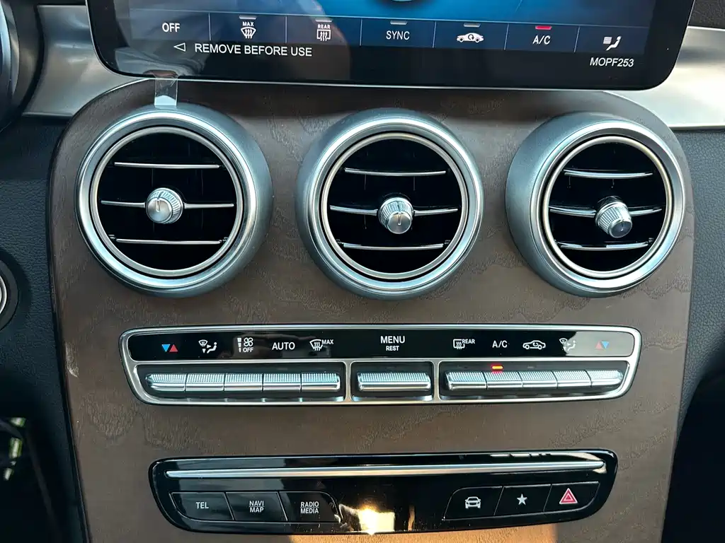 Mercedes-Benz GLC — миниатюра 14