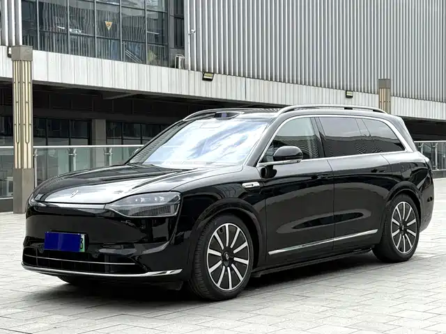 AITO ASK THE WORLD M9 2025