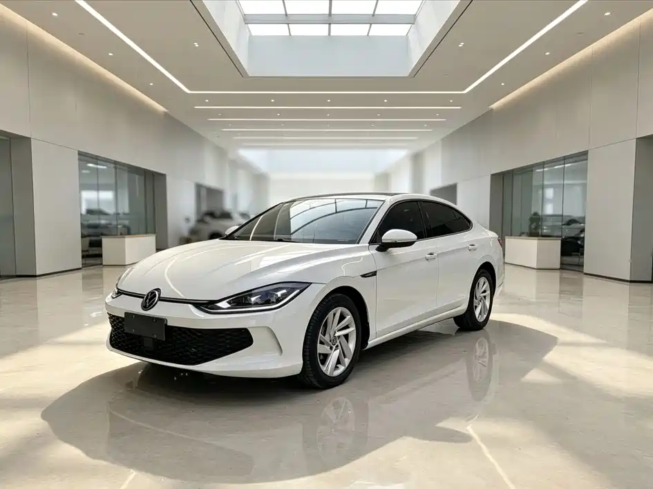 凌渡 2022款 凌渡L 280TSI DSG炫辣版 2024