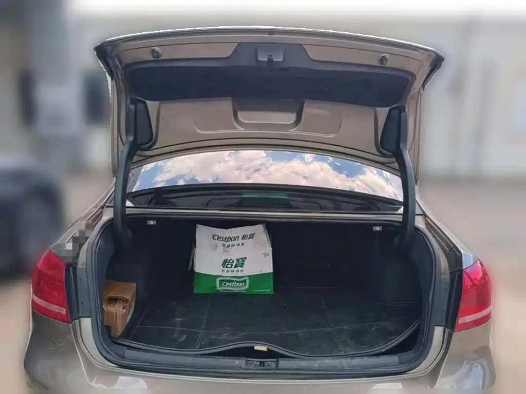 Volkswagen Passat — миниатюра 24