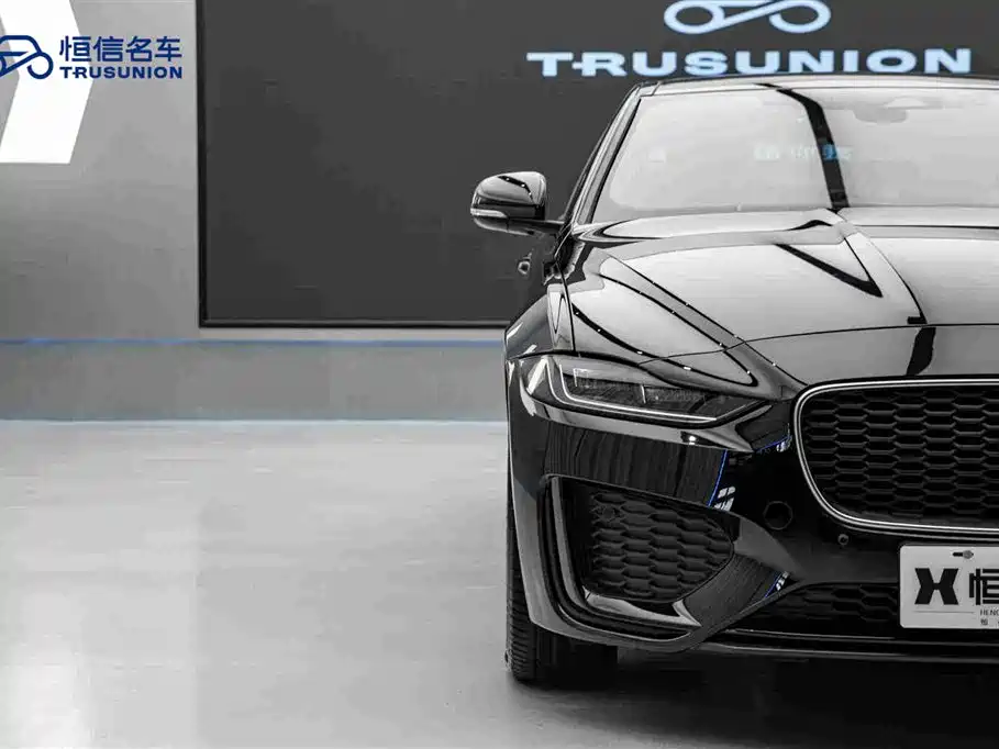Jaguar XEL — миниатюра 8