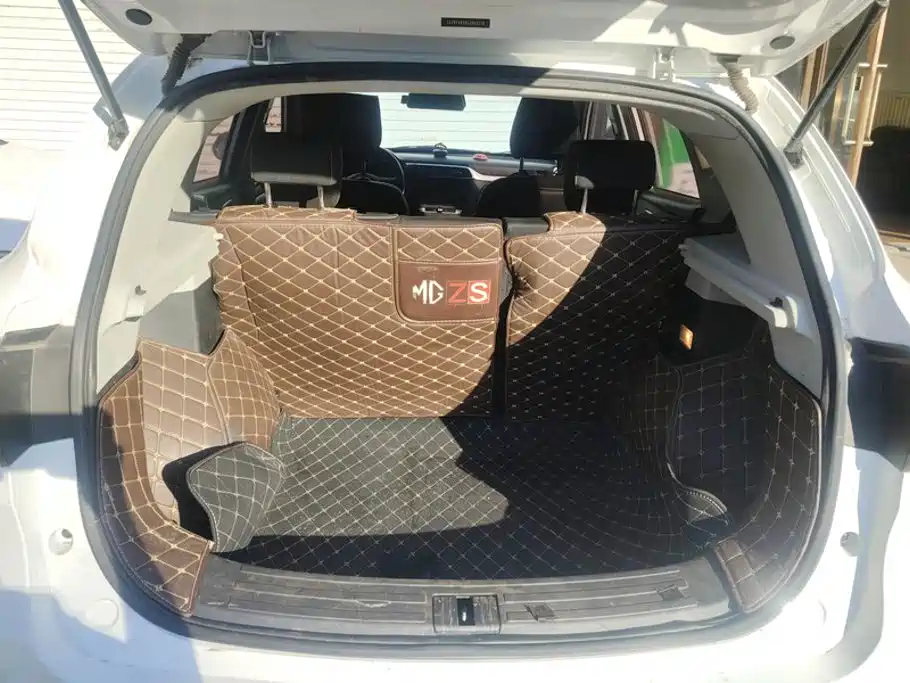 MG ZS — миниатюра 4