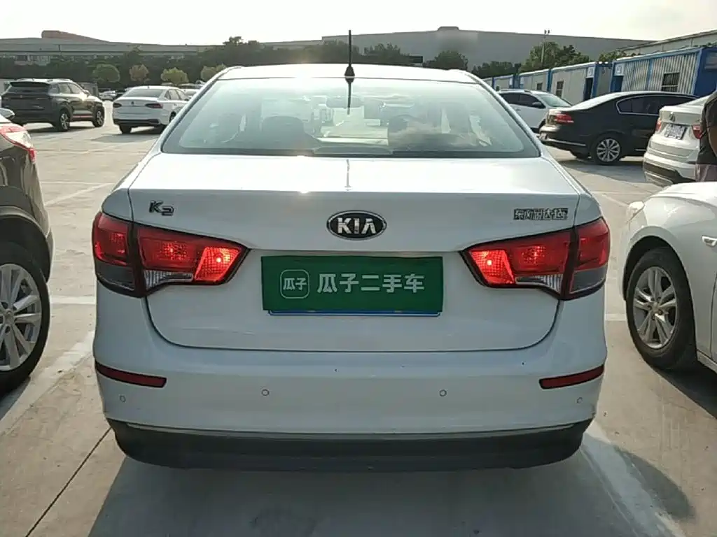 Kia K2 — миниатюра 6
