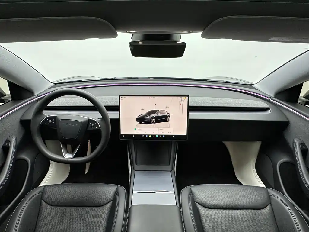 Tesla Model 3 — миниатюра 9