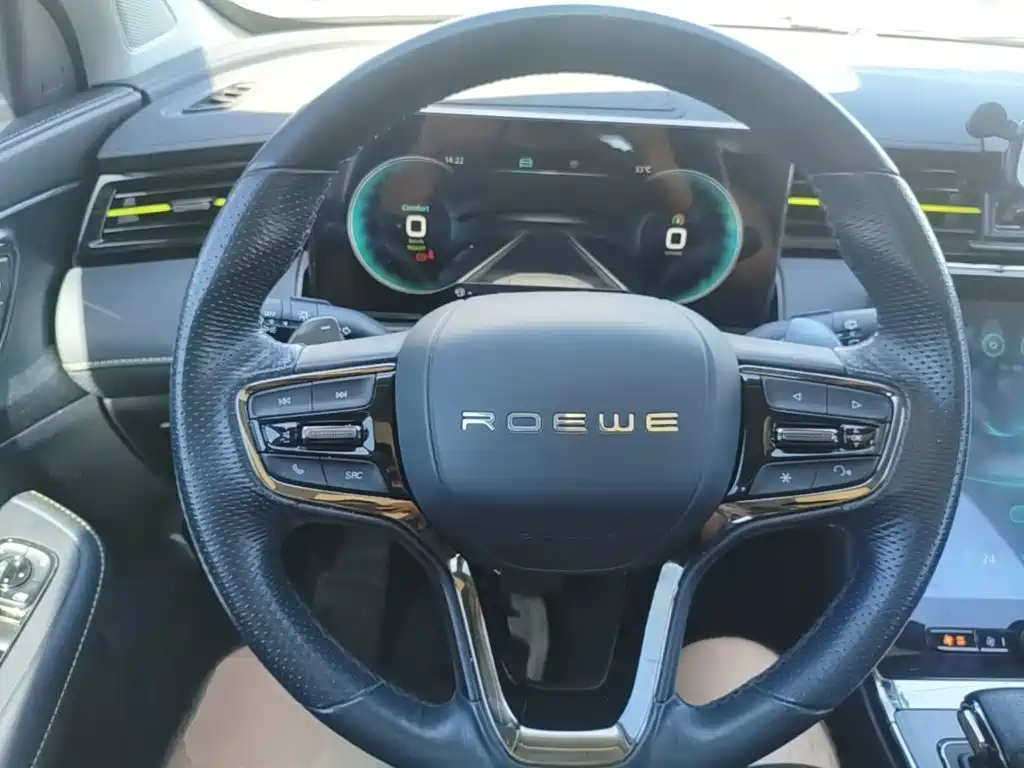 Roewe RX5 New Energy — миниатюра 11