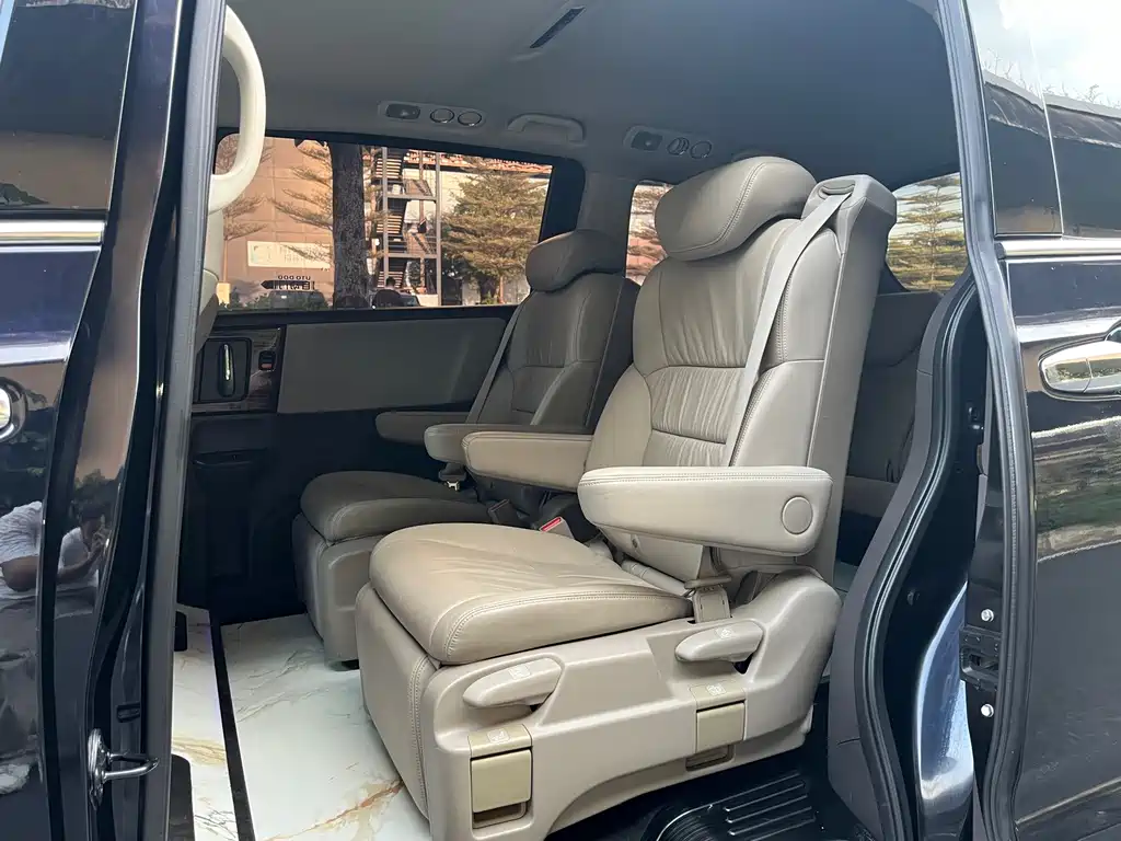 Honda Odyssey — миниатюра 18