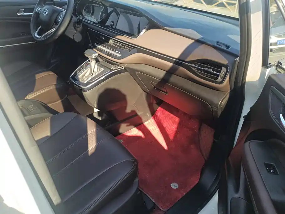 GAC Motor Trumpchi M6 — миниатюра 8