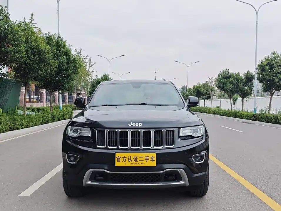 Jeep Grand Cherokee (Import) — миниатюра 19