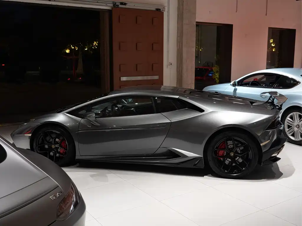 Lamborghini Huracán LP 600-4 Limited Edition, фото 5