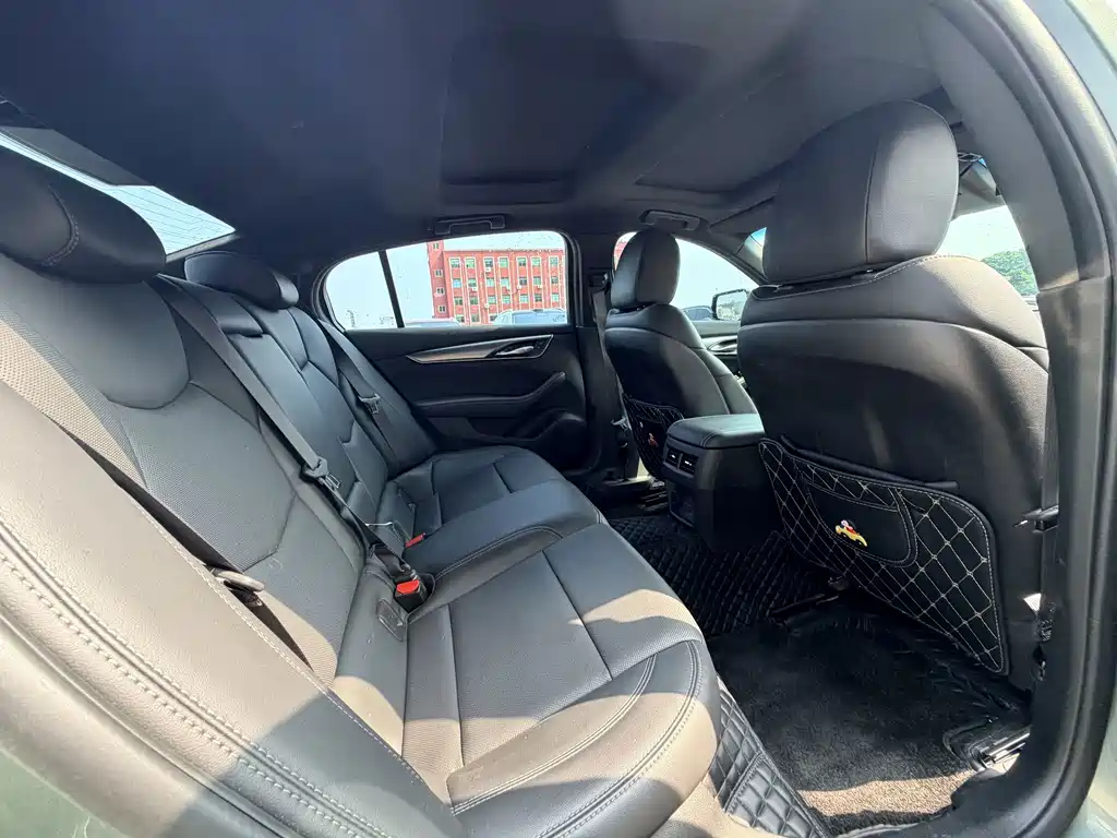Cadillac CT5 — миниатюра 14