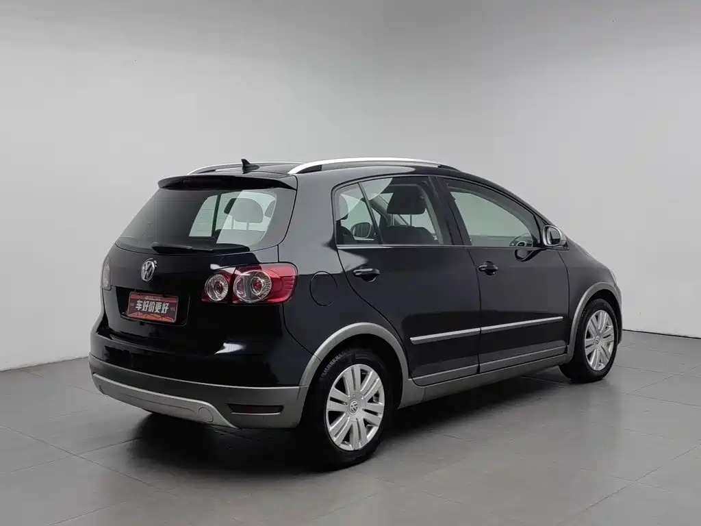 Volkswagen Golf (Import) — миниатюра 2